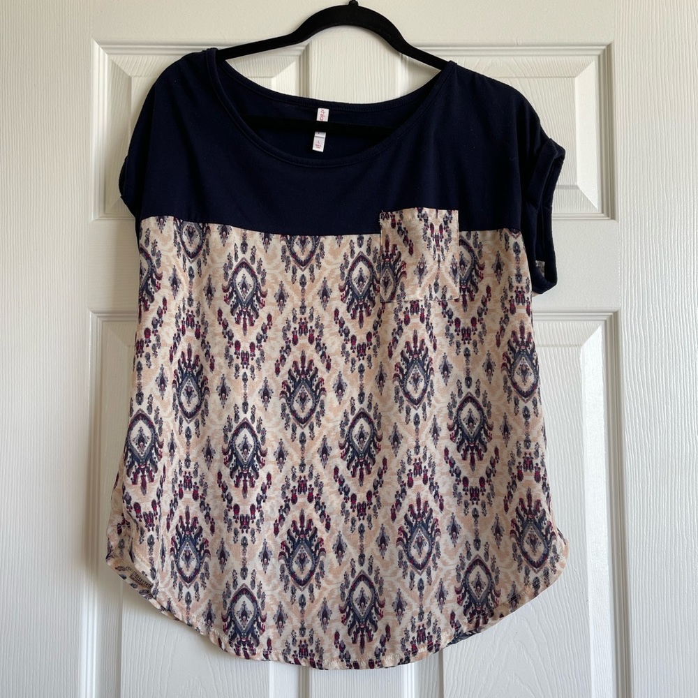 navy pattern blouse